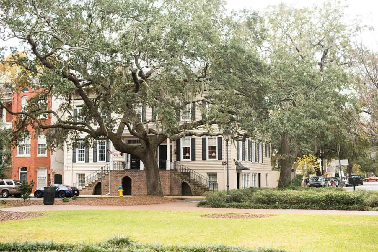 Orleans Square Vila Savannah Exterior foto